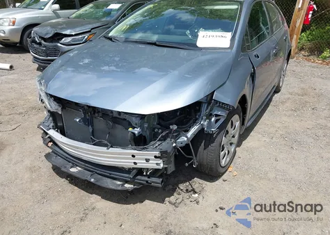 2024 Toyota Corolla Le z USA, uszkodzony, nr VIN 5YFB4MDE4RP108537